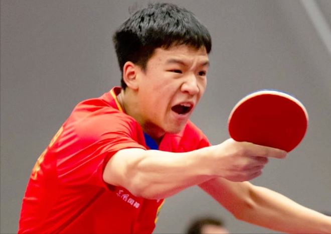 他在球场中 他在球场中