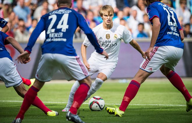 侧身等直线 侧身等直线